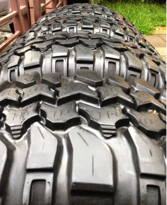 ยาง Mud Trxus 35 12.5 R20 ดอกเต็ม สวยคม ไม่เคยลุย ราคาไม่แพง