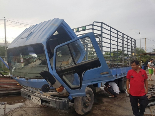 หกล้ออีซุ NKR58L เครื่อง110แรง รถพร้อมใช้เอกสารพร้อมโอน หกล้ออีซุ NKR58L เครื่อง110แรง รถพร้อมใช้เอกสารพร้อมโอน