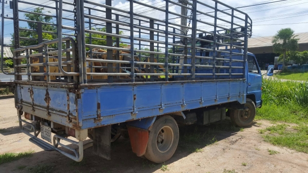 หกล้ออีซุ NKR58L เครื่อง110แรง รถพร้อมใช้เอกสารพร้อมโอน หกล้ออีซุ NKR58L เครื่อง110แรง รถพร้อมใช้เอกสารพร้อมโอน