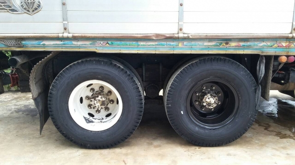 ขายรถบรรทุก 12 ล้อ HINO 3M ดั๊มพ์แม่ ดั๊มพ์ลูก เครื่อง M10C = 240 สิงห์ไฮเท็ค ขายรถบรรทุก 12 ล้อ HINO 3M ดั๊มพ์แม่ ดั๊มพ์ลูก เครื่อง M10C = 240 สิงห์ไฮเท็ค