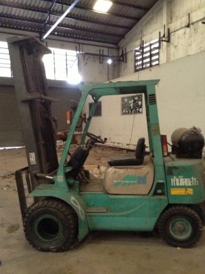 +++ ขายโฟล์คลิฟท์ MITSUBISHI FG25 ขนาด 2.5 ตัน เครื่องยนต์เบนซิน เสา 6 เมตร เกียร์ออโตเมดิค ล้อหน้าคู่ งา 1,220 มม. +++ ขายโฟล์คลิฟท์ MITSUBISHI FG25 ขนาด 2.5 ตัน เครื่องยนต์เบนซิน เสา 6 เมตร เกียร์ออโตเมดิค ล้อหน้าคู่ งา 1,220 มม.