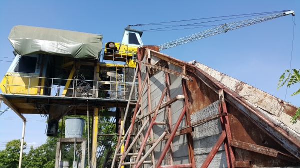 ขายแพล่นปูน ควบคุมด้วยคอมฯ พร้อมผนังกั้นราคา 1,300,000บาท