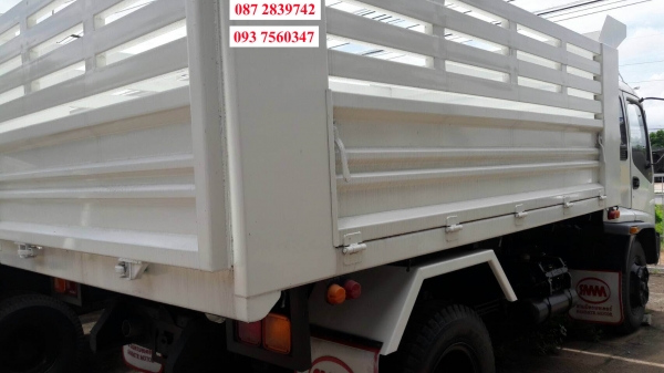 ขายรถดั้มพ์ 6 ล้อ ISUZU 195 แรงม้า ขายรถดั้มพ์ 6 ล้อ ISUZU 195 แรงม้า