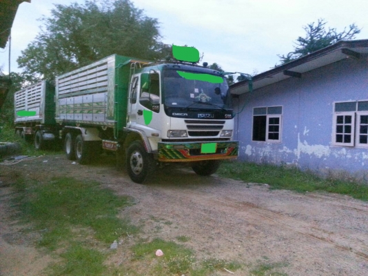 ขายสิบล้อ270แม่ลูกสนใจติดต่อได้ที่085-3635720