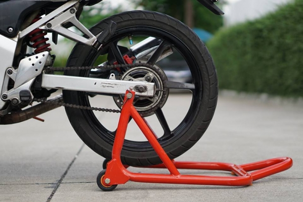 วุฒิ นนบุรี ขาย ฮอนด้า CBR150 ตัวคาบูรถเครื่องดีพร้อมใช้ทะเบียนพร้อมโอน