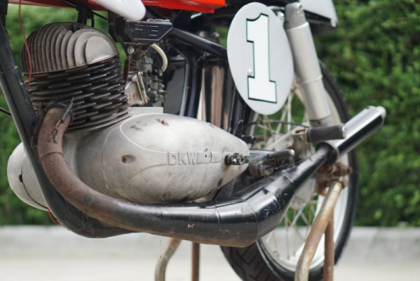 วุฒิ นนบุรี ขาย DKW rt250cc. จิ๊กโก๋แนววินเทจแต่งรถแข่งยุคแลกๆ