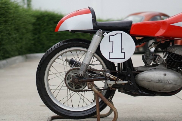 วุฒิ นนบุรี ขาย DKW rt250cc. จิ๊กโก๋แนววินเทจแต่งรถแข่งยุคแลกๆ