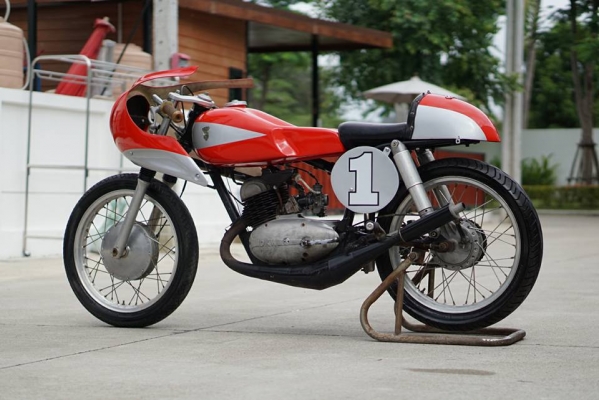 วุฒิ นนบุรี ขาย DKW rt250cc. จิ๊กโก๋แนววินเทจแต่งรถแข่งยุคแลกๆ