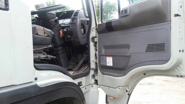 ขายรถบรรทุก 10 ล้อดั๊พม์ ยี่ห้อ HINO 3M เครื่อง M10U = 240 สิงห์ไฮเท็ค