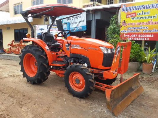 ปัญญาแทรคเตอร์..จัดมาให้ครับ ด่วน!!!คูโบต้า L3608SP พร้อมใบมีดคานล่างFD163พร้อมผาน6&times;22 เล่มทะเบียนพร้อม จัดส่ง อ.เถิน จ.ลำปาง