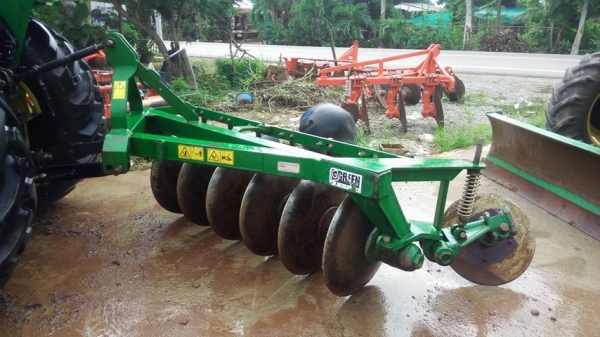 ขายด่วนครับ 5310 จอนเดียร์ 55 แรงมา ครับ