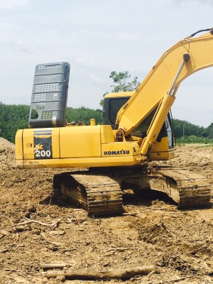 ขายรถแบคโฮ KOMATSU PC200-7 เอกสารเล่มทะเบียน 11000 ชม.ราคา 1750000