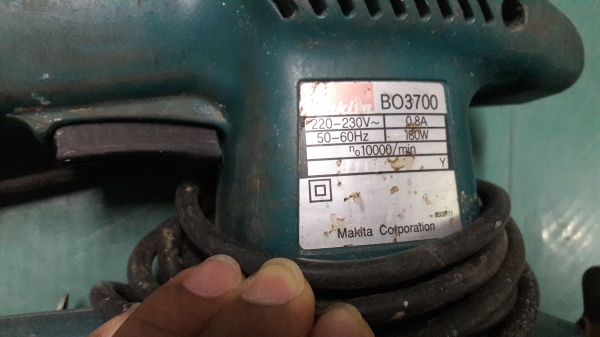 ขายเครื่องขัดไม้MAKITA BO3700 แบบสั่นมือสอง