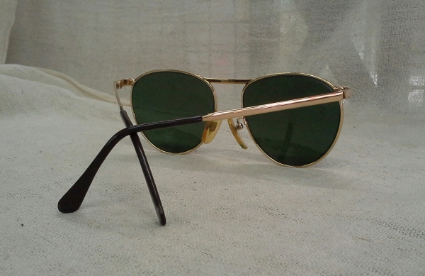 แว่นตาวินเทจโกลด์ฟิลด์ 'หยดน้ำ จอห์น เลนนอน' ที่งดงามที่สุด!  เก่าเก็บ!   Vintage Gold Filled 14 K