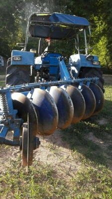 ขาย 335,000 FORD 6610 เสื้อลาย  เครื่องดี เกียร์แรง(ใบมีด หาง 3 และ 7) เอกสารเล่มทะเบียน รถสวยพร้อมใช้ ยโสธร 0984521458