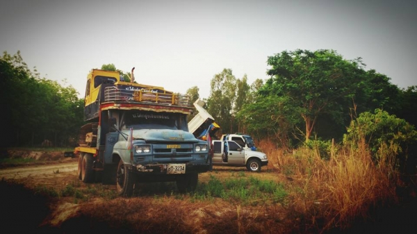 KOMATSU 100-2 บูมอาร์มพิเศษเก่านอก*500,000 ต่อรอง ขายเอง