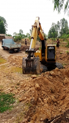 KOMATSU 100-2 บูมอาร์มพิเศษเก่านอก*500,000 ต่อรอง ขายเอง