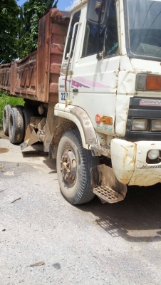 (หัว-คัสซีไม่เอาดั้มขายแค่..480000.)10ล้อดั้ม230แรง..NISSAN UD CWM430M เกียร์6สปีด เล่มพร้อม...