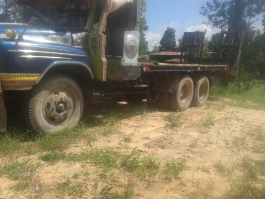 10ล้อหางปลาไฮดรอลิกลากพีซี120และรถเกี่ยวเครื่อง6bd1แน่นๆแชชซีสวยๆ