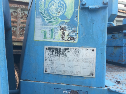 รถตักล้อยางเลี้ยวเอว..FL120A  FURUKAWA รถประมูลจากทางราชการ...มี2คัน