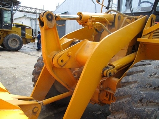 ขาย รถตักล้อยาง Cat 924F 1.9คิว (ถูกมากๆ) 062-709-1748 (แบงค์) NDT Thailand Co.,Ltd.