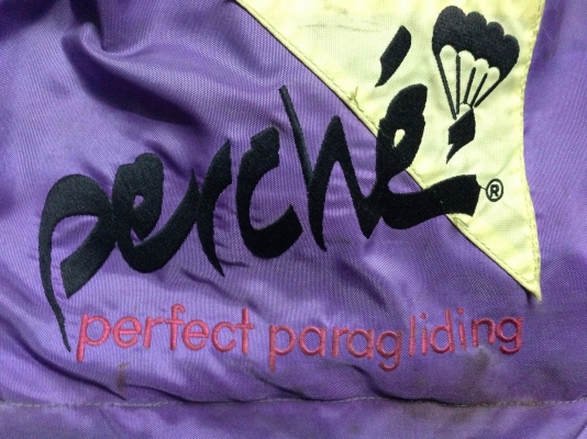 Paragriding หรือ เรียกว่า ร่มล่อน Paragriding หรือ เรียกว่า ร่มล่อน