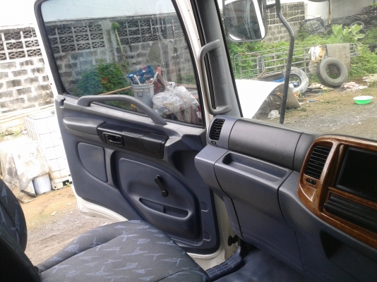 ขายหกล้อ HINO เม็กก้า 150 แรง ปี 50 อินเตอร์ แอร์ เทอร์โบพวงมาลัยพาเวอร์เบรคทิพฟี่