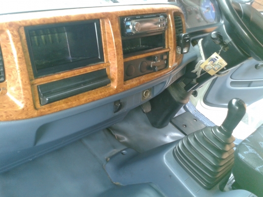 ขายหกล้อ HINO เม็กก้า 150 แรง ปี 50 อินเตอร์ แอร์ เทอร์โบพวงมาลัยพาเวอร์เบรคทิพฟี่