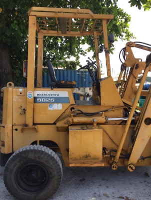 ขายครับรถคีบไม้_ตัก_ยก_เท_หนีบ แขนตักสูง_ยาว KOMATSU SD25-3 จากญี่ปุ่น