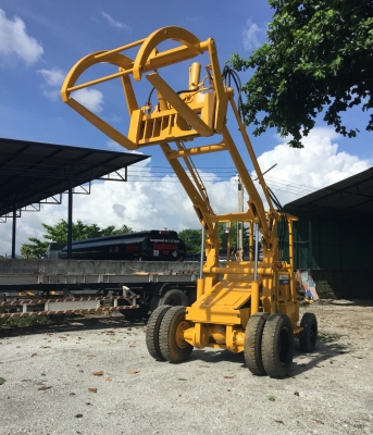 ขายครับรถคีบไม้_ตัก_ยก_เท_หนีบ แขนตักสูง_ยาว KOMATSU SD25-3 จากญี่ปุ่น