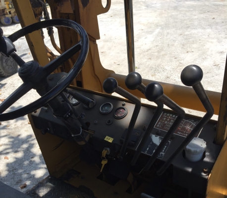 ขายครับรถคีบไม้_ตัก_ยก_เท_หนีบ แขนตักสูง_ยาว KOMATSU SD25-3 จากญี่ปุ่น