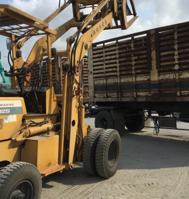 ขายครับรถคีบไม้_ตัก_ยก_เท_หนีบ แขนตักสูง_ยาว KOMATSU SD25-3 จากญี่ปุ่น