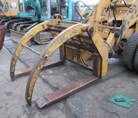 ขายครับรถคีบไม้_ตัก_ยก_เท_หนีบ แขนตักสูง_ยาว KOMATSU SD25-3 จากญี่ปุ่น