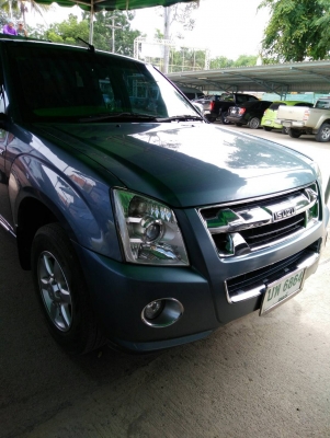 ขายรถกระบะ ISUZU cab 2500 di  platinum  ปี 2011  สีเทาพร้อมใช้งานติด carryboy พร้อมเบาะ รถเดิมไม่เคยซ่อม สภาพเดิมไม่เคยชน ประหยัดสุด เจ้าของขายเอง ขาย 435,000  บาท ราคาคุยกันได้ครับ ติดต่อ 0897467483 line id=pontana1