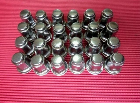 น๊อตล้อ บ่าตรง Toyota วีโก้ ฟอจูนเนอร์ น๊อตล้อ บ่าตรง Toyota วีโก้ ฟอจูนเนอร์