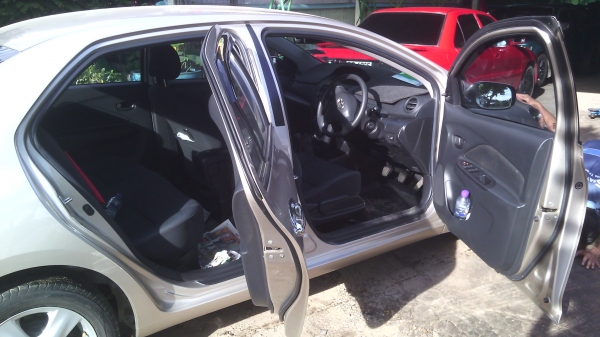 ขายด่วน Toyota Vios 1.5J ปี 2009