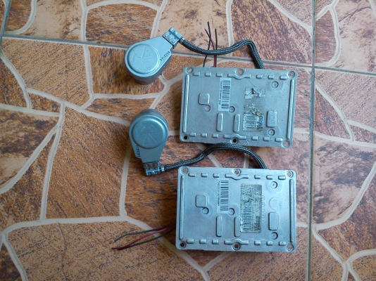 บัลลาสไฟ XENON Valeo ใช้กับหลอด D2R, D2S บัลลาสไฟ XENON Valeo ใช้กับหลอด D2R, D2S