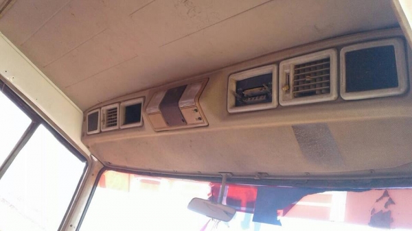 ขายรถดั้ม2เพลา FN527 TF5425 เครื่อง220เทอร์โบ พ.เพาเวอร์ เบรกจิฟฟี่ ภายในสวย เกียร์โลฮาย10สปีด เบรกใหญ่ เอกสารถูกต้อง เล่มทะเบียนพร้อมโอน ราคา890,000 สนใจโทร 090-8588220คุณนะ 093-3258446คุณบิว หรือเข้าดูสินค้าอื่นๆได้ที่ www.narong2truck.com หรือ www.truc