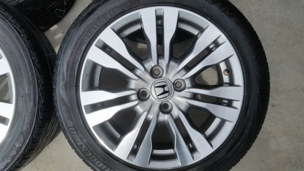 ขายล้อHONDA City SV ขอบ16 ยาง ปี 0814  4 ล้อ