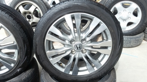 ขายล้อHONDA City SV ขอบ16 ยาง ปี 0814  4 ล้อ