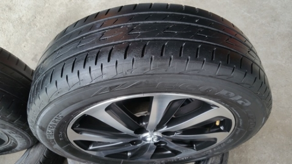 ขายล้อTOYOTA New VIOS(หน้าเงาดำ) ยางปี 0914 4 ล้อ