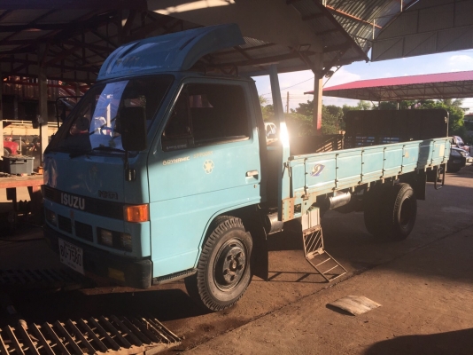 Isuzu NKR58LU 110แรง ห้างแท้ เกียร์สั้น หัวยกได้ เล่มพร้อมโอน