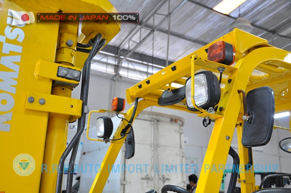 ขายรถโฟล์คลิฟท์มือสอง KOMATSU รุ่น FG35AT-16-753205 ราคา 385,000 บาท นำเข้าจากญี่ปุ่น ไม่เคยใช้งา่นในไทย