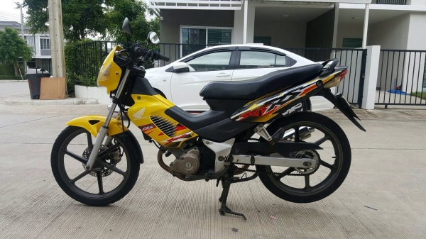 Honda Sonic ปี 45 สตาร์ทเท้า ไมล์ขาว ล้อแม็กซ์ เดิม ๆ