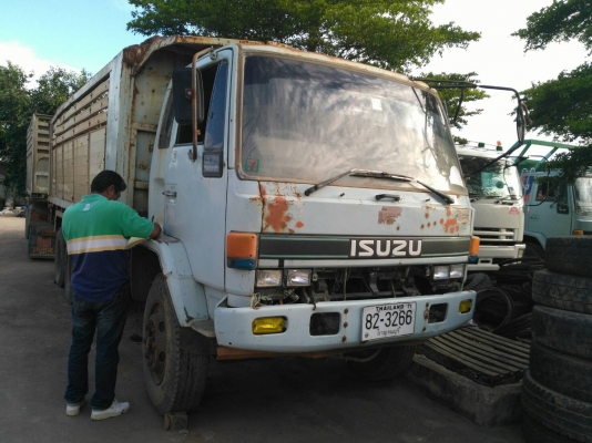 ขาย. อีซูสุ. 240. หัวฟ้า. โคดเค. ด้ำ. ตามสภาพ เอกสารพร้อมโอน.