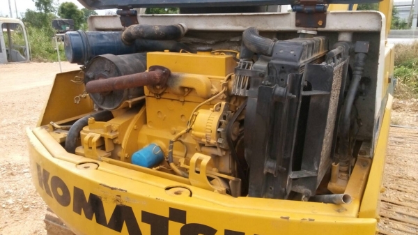 ขายรถแมคโค PC-40-6 รถสวยครับขายไม่แพงเครื่องเดิมปั้มเดิมคับ