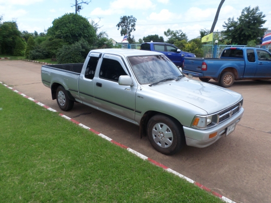 ขายรถกระบะโตโยต้าไมตี้เอ็กแคปปี38 พวงมาลัยพาเวอร์  เครื่องแน่นๆแรงดีไม่มีตกประหยัดน้ำมันสุดๆคัสชีเดิมไม่มีผุช่วงล่างแน่นปึก เอกสารพร้อมโอน ภาษีพรบ. เม.ย ปี60+แอร์เย็นจัด เครื่องเสียงจัดเต็มชีดีMP3+USB+ปรีแอม+เพาเวอร์ + แม๊กไลเนอร์+ ยางดี4เส้น สภาพพร้อมใช้