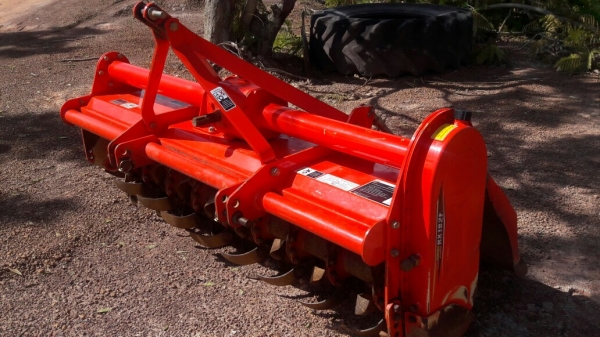 ขายโรตารี่ตราช้างรุ่นRX182fใส่รถไถรุ่นL45 ถึง50แรง