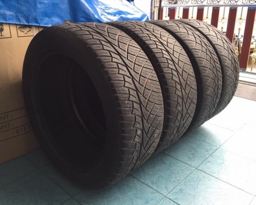 ขายยางNitto 420s 265/50/20สภาพสวย ดอกเต็ม 4เส้น