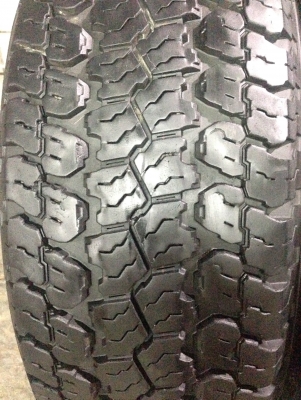 ยาง 225-70-15 Bridgestone Dueler ดอกเทพๆวิ่งแค่. 2000โล